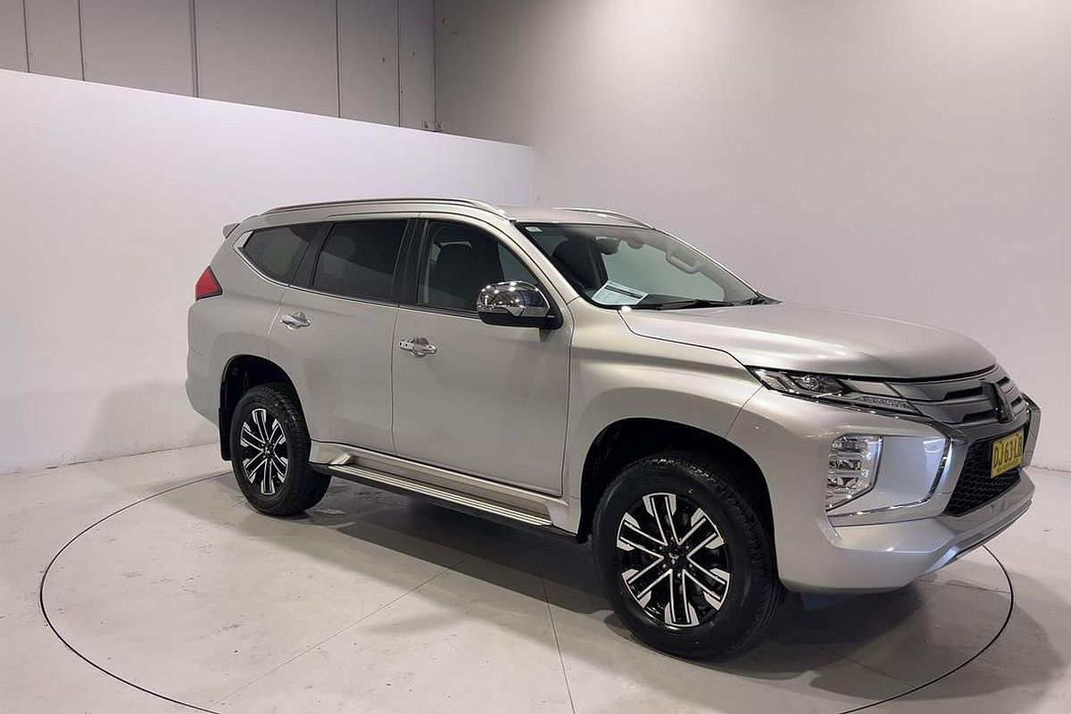 2023 Mitsubishi Pajero Sport GLS QF