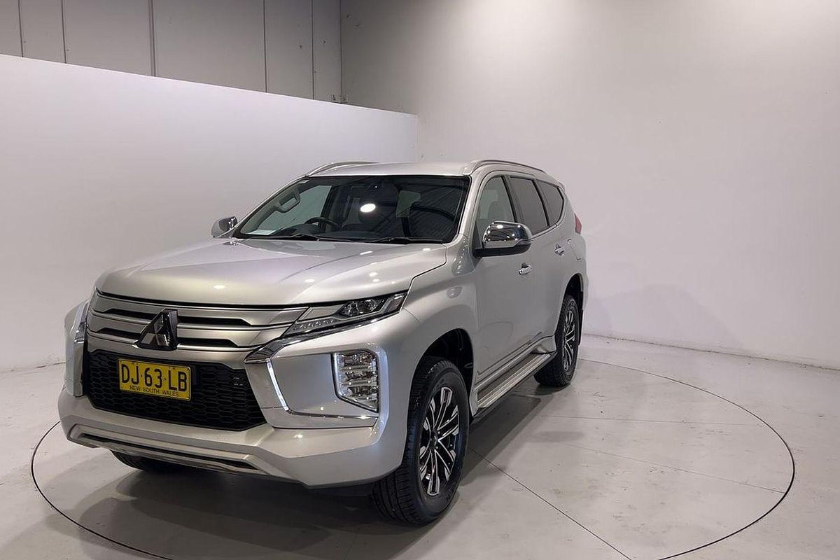 2023 Mitsubishi Pajero Sport GLS QF