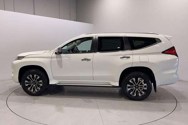 2023 Mitsubishi Pajero Sport GLS QF