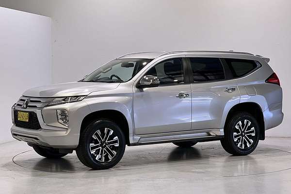 2023 Mitsubishi Pajero Sport GLS QF
