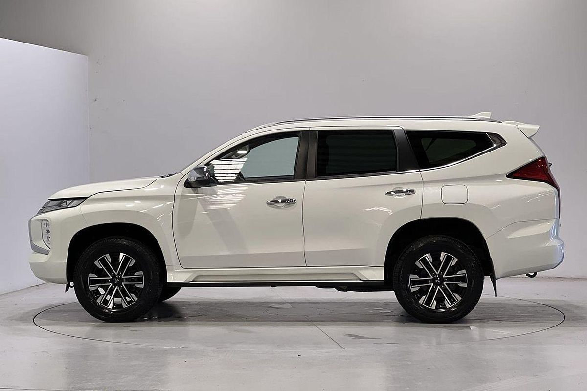 2023 Mitsubishi Pajero Sport GLS QF