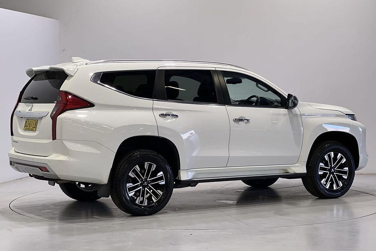 2023 Mitsubishi Pajero Sport GLS QF