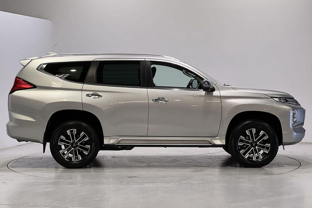 2023 Mitsubishi Pajero Sport GLS QF