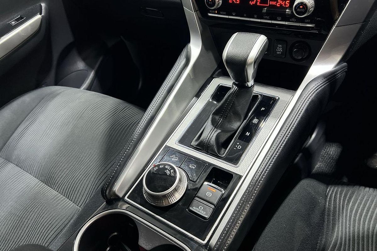 2023 Mitsubishi Pajero Sport GLS QF