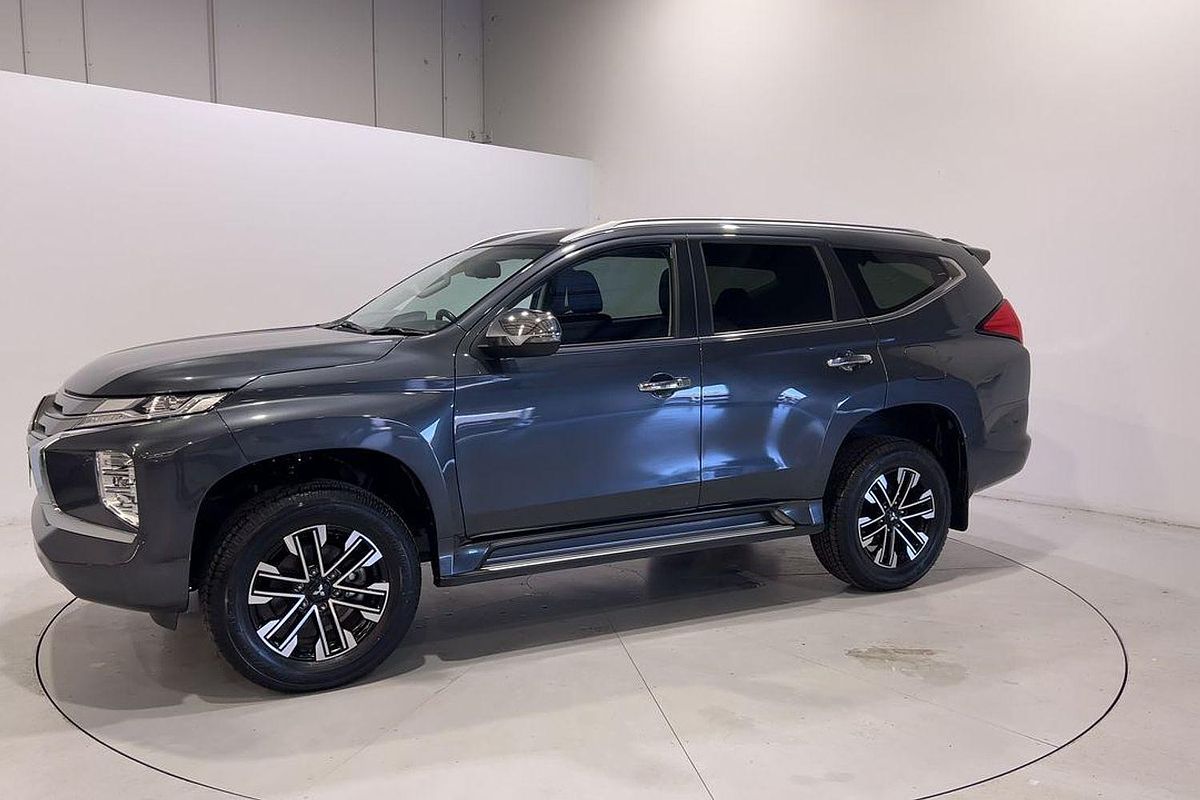 2023 Mitsubishi Pajero Sport GLS QF