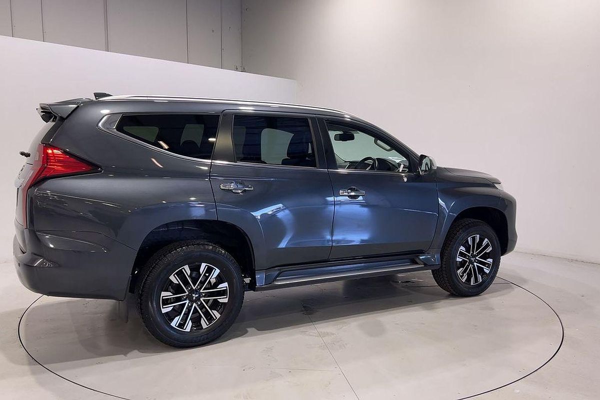 2023 Mitsubishi Pajero Sport GLS QF