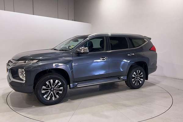 2023 Mitsubishi Pajero Sport GLS QF