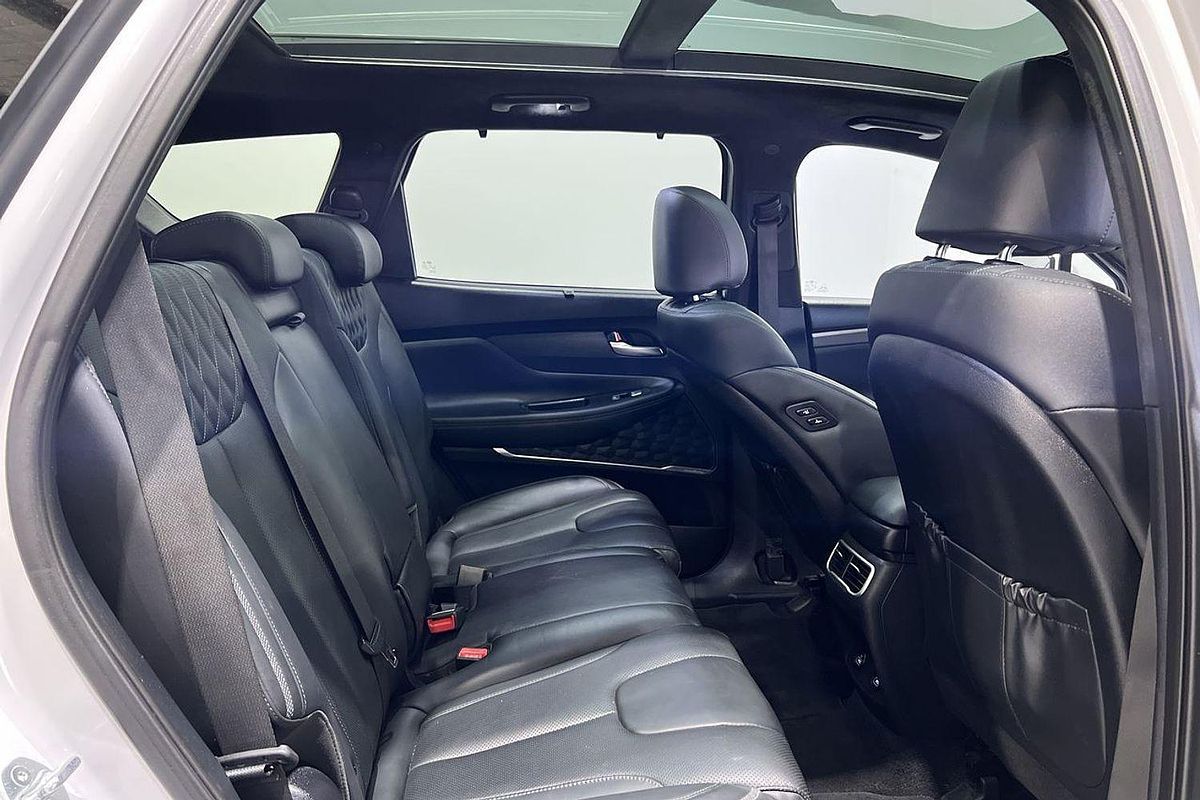 2022 Hyundai Santa Fe Hybrid Highlander TM.V4