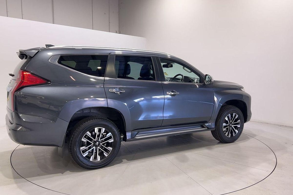 2023 Mitsubishi Pajero Sport GLS QF