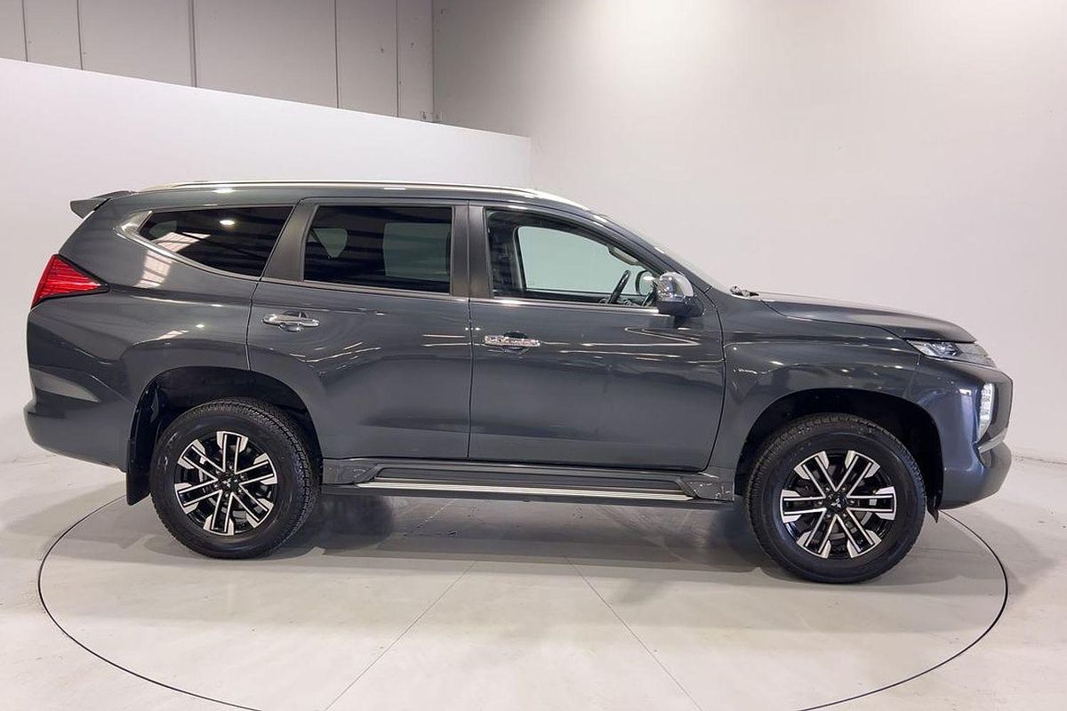2023 Mitsubishi Pajero Sport GLS QF