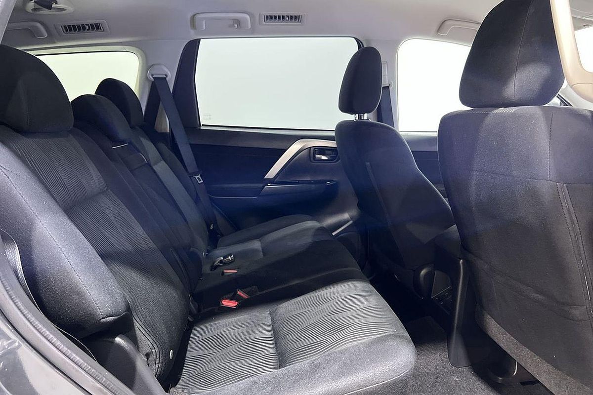 2023 Mitsubishi Pajero Sport GLS QF