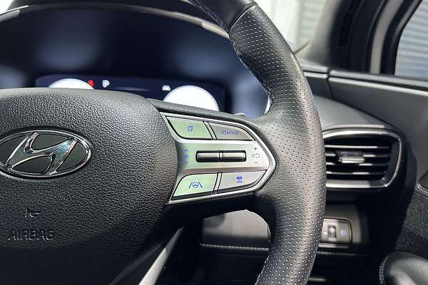 2022 Hyundai Santa Fe Hybrid Highlander TM.V4