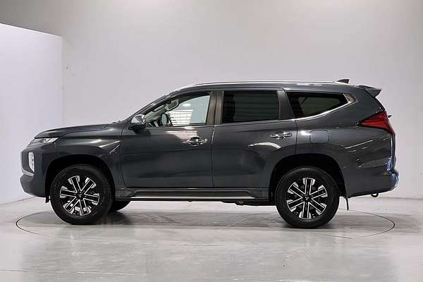 2023 Mitsubishi Pajero Sport GLS QF