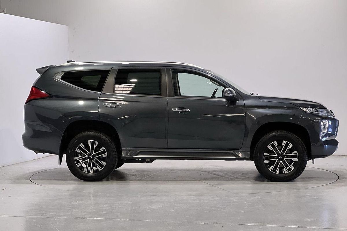 2023 Mitsubishi Pajero Sport GLS QF