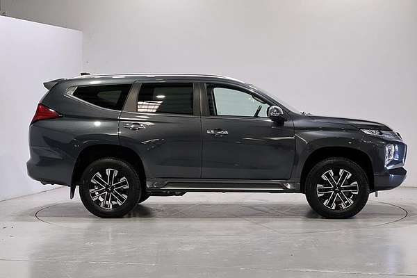 2023 Mitsubishi Pajero Sport GLS QF