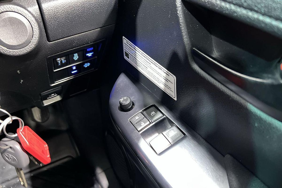 2021 Toyota Hilux SR GUN126R 4X4