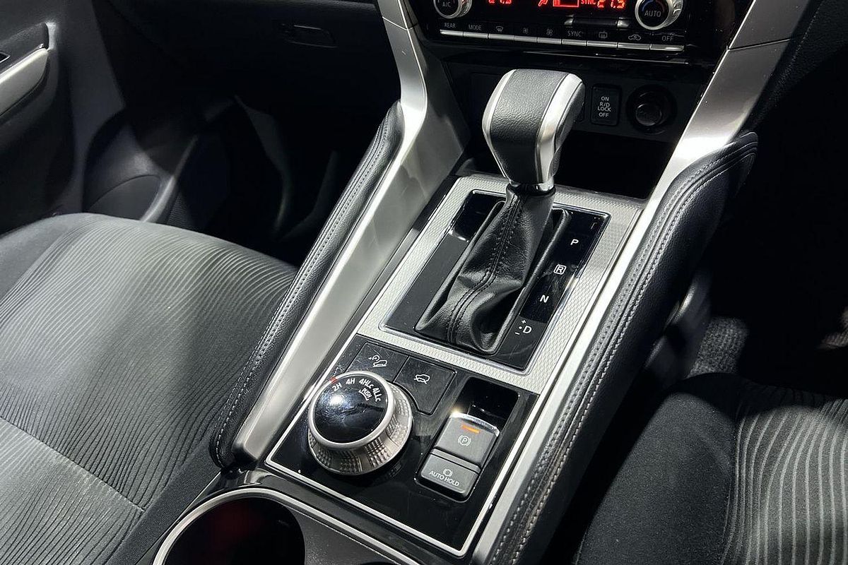 2023 Mitsubishi Pajero Sport GLS QF