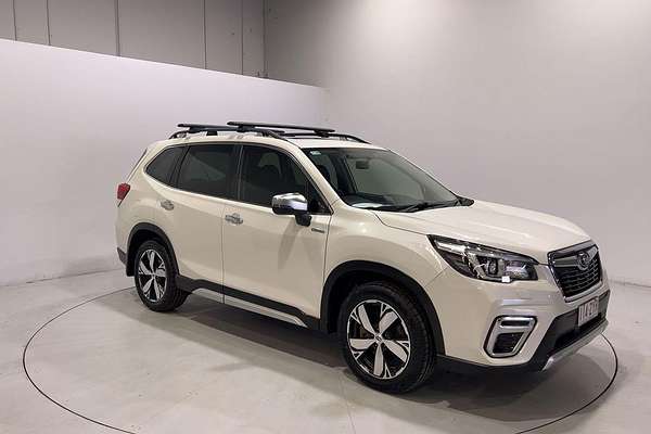 2020 Subaru Forester Hybrid S S5