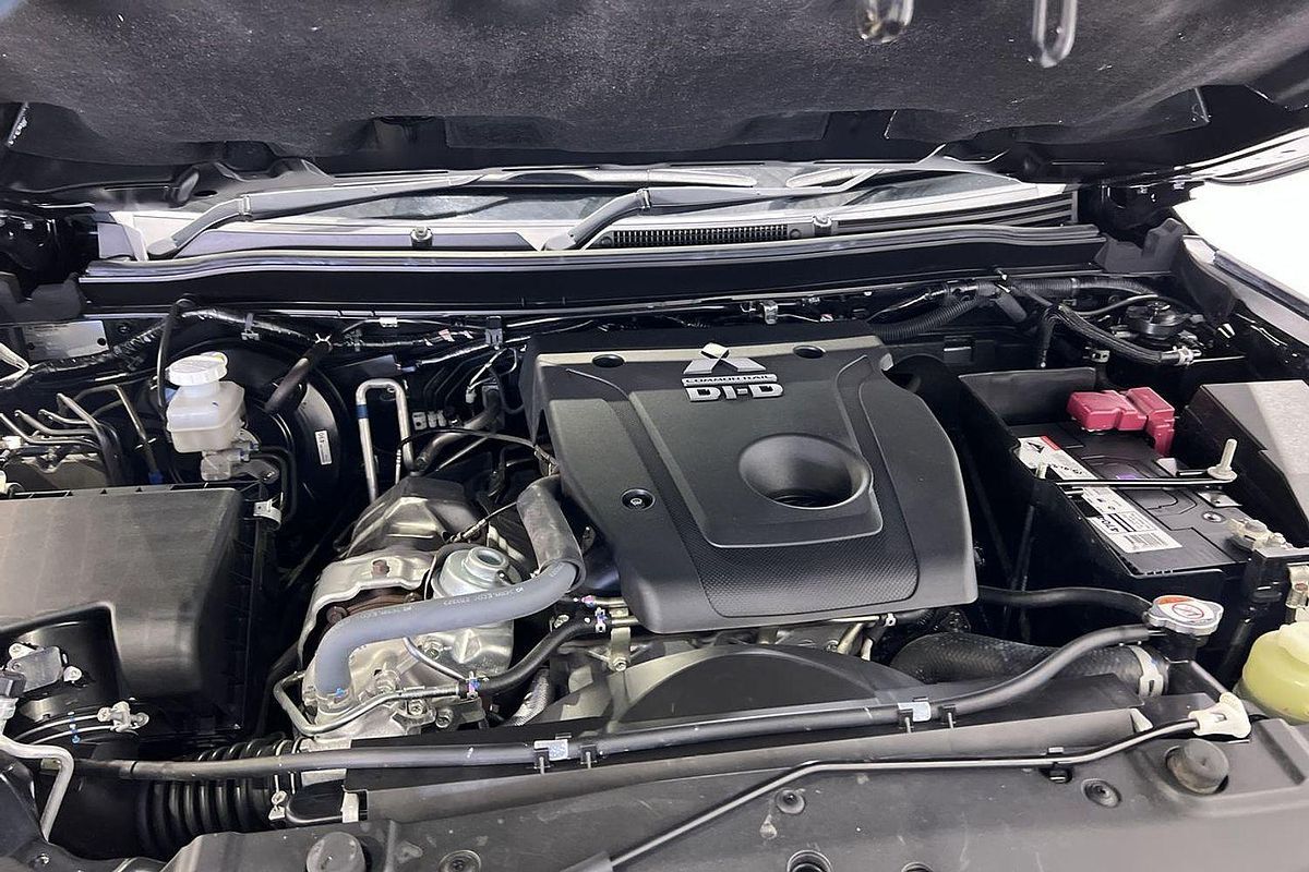 2023 Mitsubishi Pajero Sport GLS QF