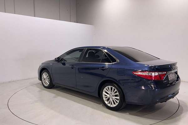 2015 Toyota Camry Atara SL AVV50R
