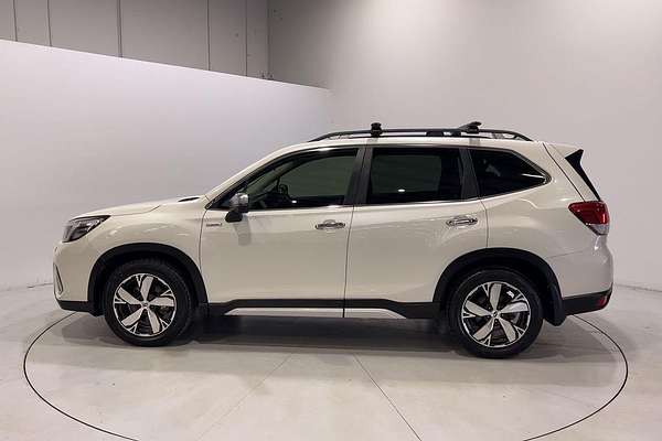 2020 Subaru Forester Hybrid S S5
