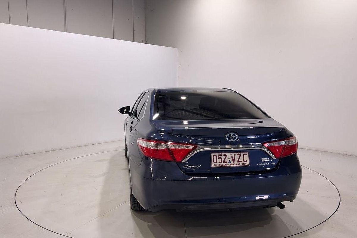 2015 Toyota Camry Atara SL AVV50R