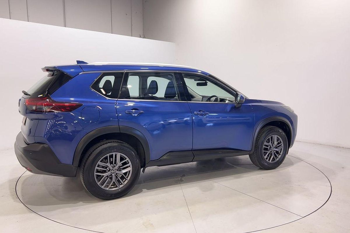 2023 Nissan X-TRAIL ST T33
