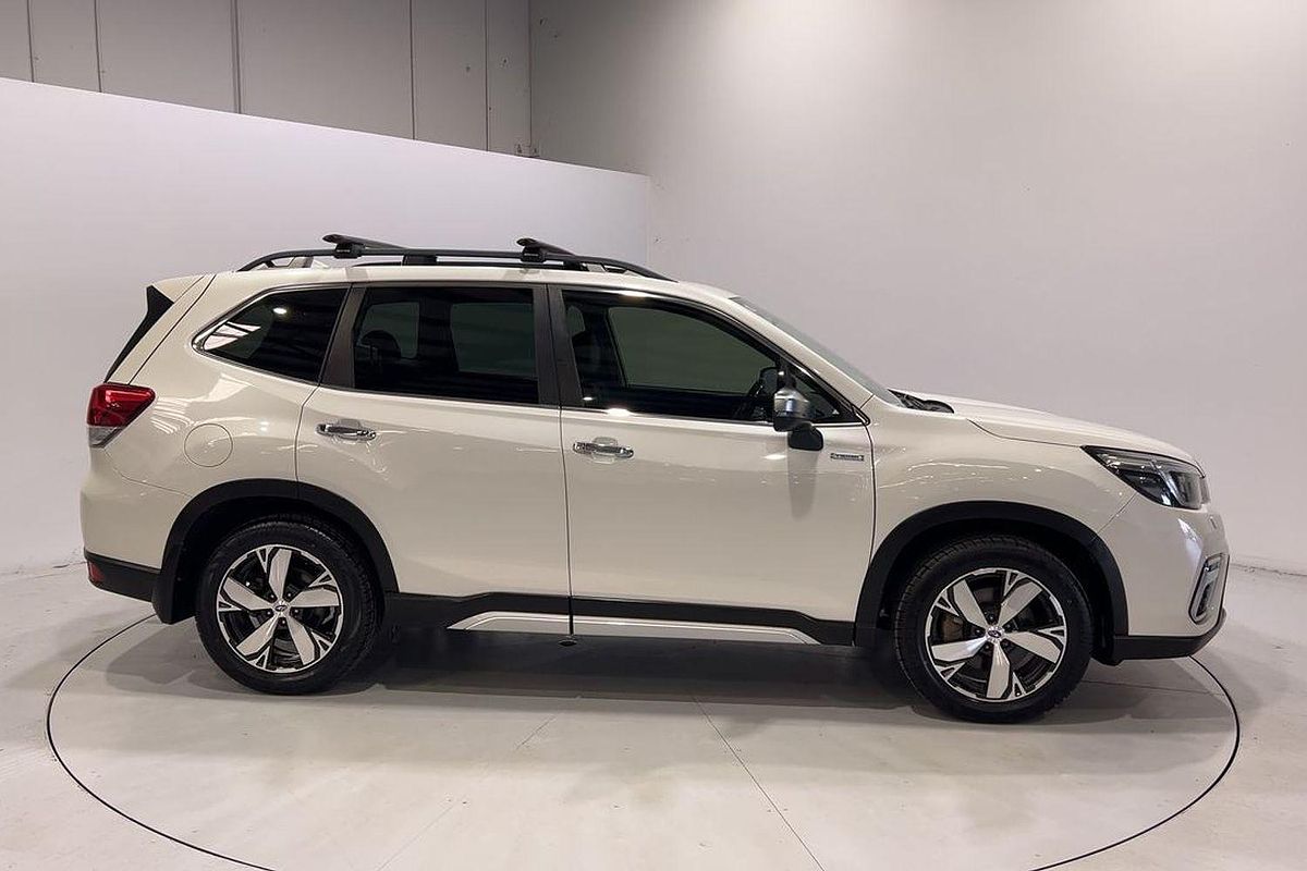 2020 Subaru Forester Hybrid S S5