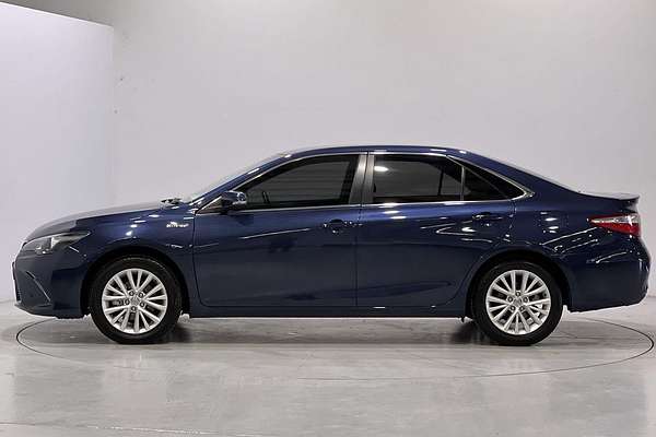 2015 Toyota Camry Atara SL AVV50R