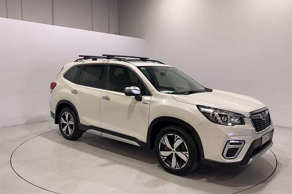 2020 Subaru Forester Hybrid S S5