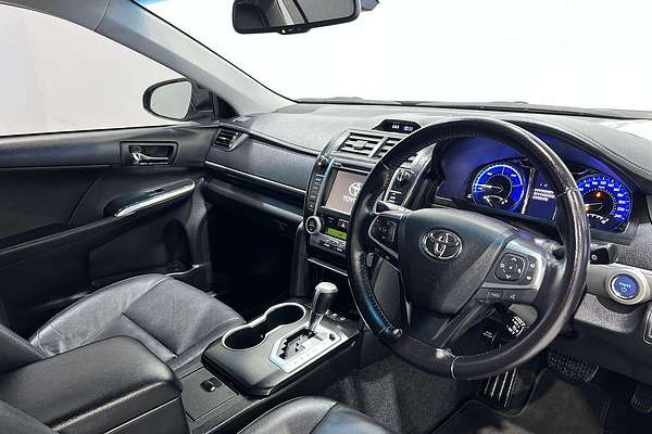 2015 Toyota Camry Atara SL AVV50R