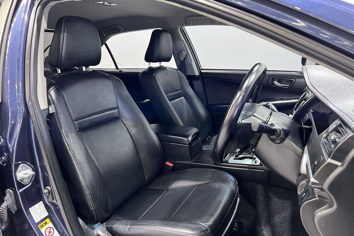 2015 Toyota Camry Atara SL AVV50R