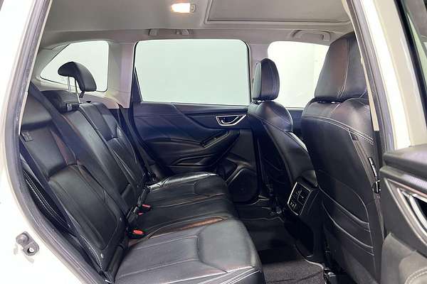 2020 Subaru Forester Hybrid S S5