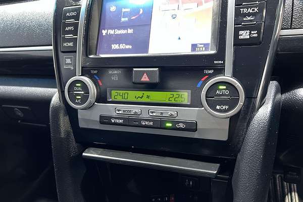 2015 Toyota Camry Atara SL AVV50R