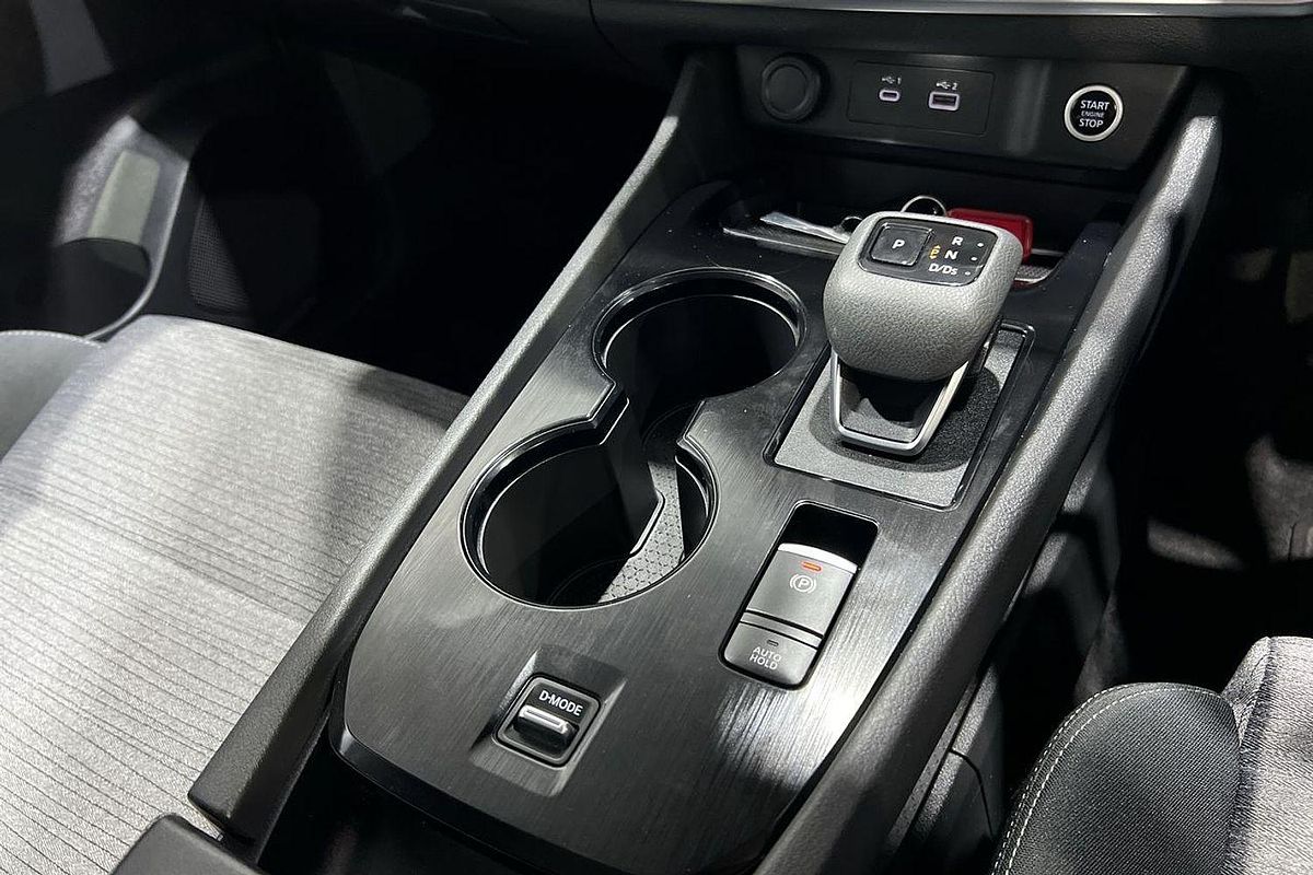 2023 Nissan X-TRAIL ST T33
