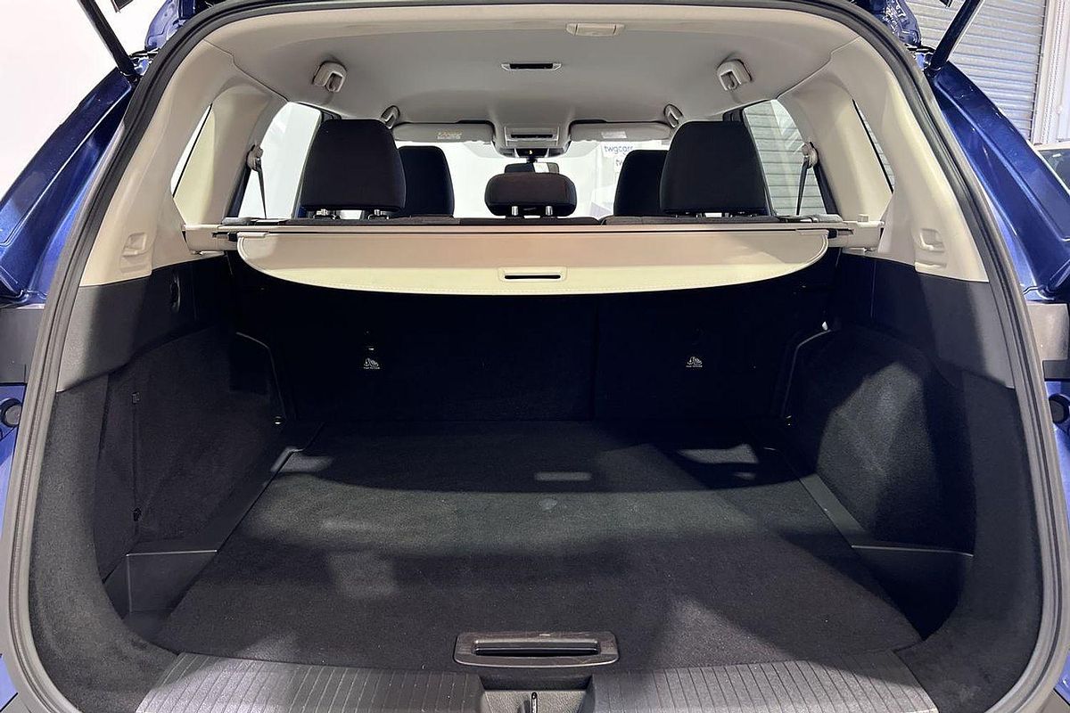 2023 Nissan X-TRAIL ST T33