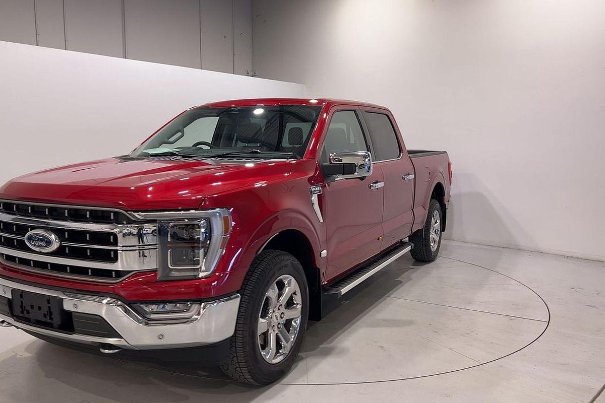 2023 Ford F-150 Lariat 4X4 LWB