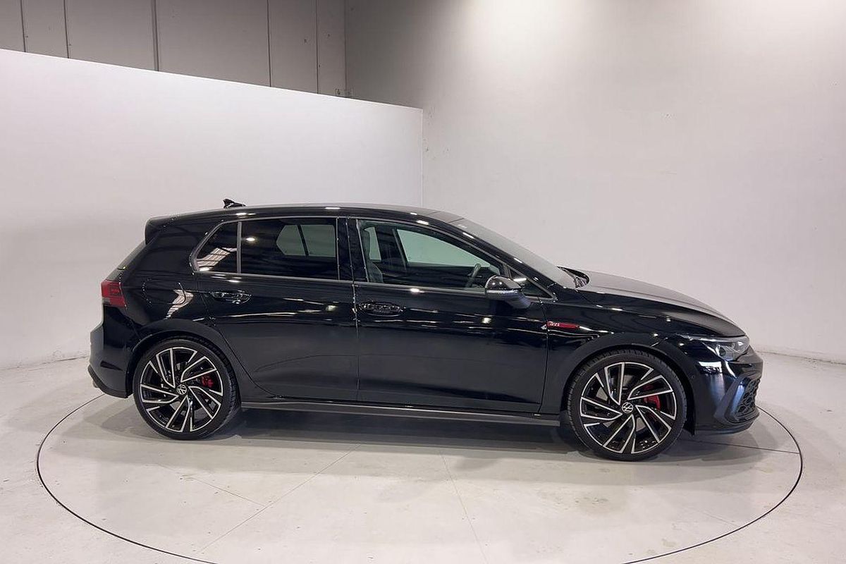 2024 Volkswagen Golf GTI 8