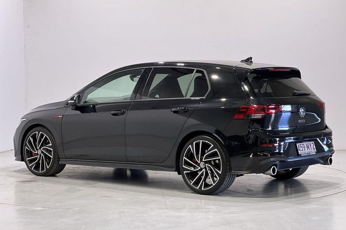 2024 Volkswagen Golf GTI 8