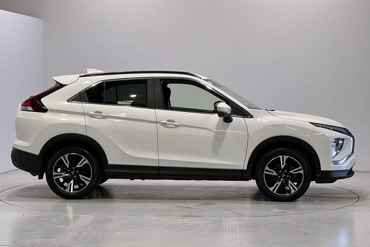 2023 Mitsubishi Eclipse Cross LS YB