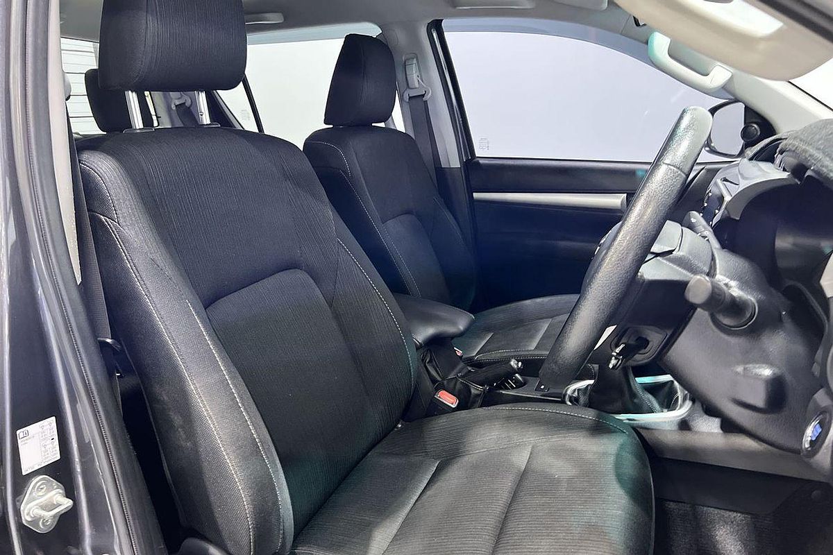 2022 Toyota Hilux SR5 GUN126R 4X4