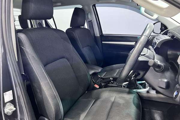 2022 Toyota Hilux SR5 GUN126R 4X4