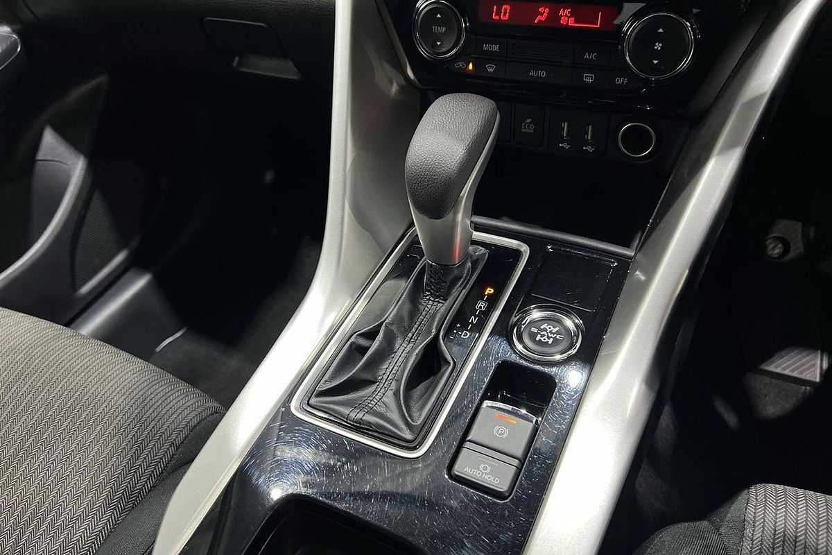 2023 Mitsubishi Eclipse Cross LS YB