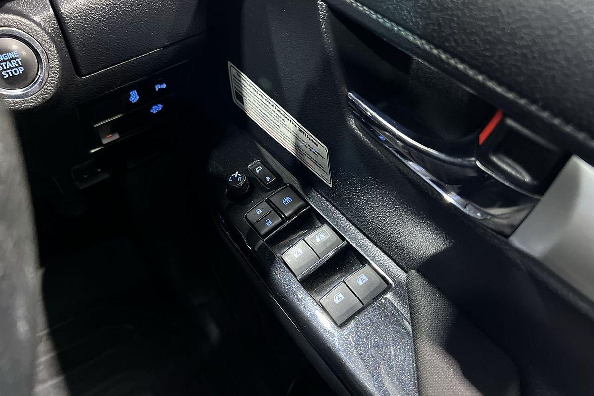 2022 Toyota Hilux SR5 GUN126R 4X4