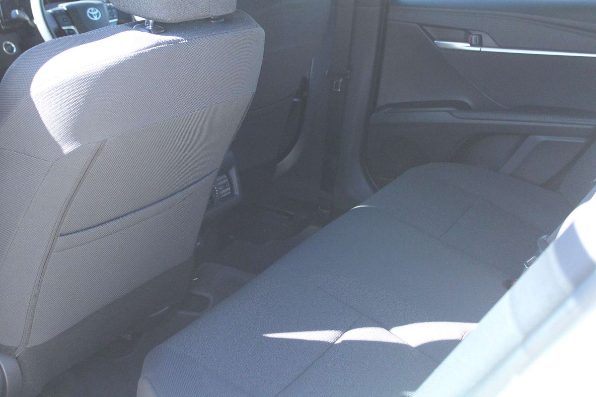 2024 Toyota Camry Ascent AXVH80R