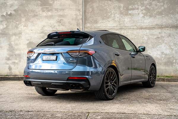 2022 Maserati Levante Modena M161