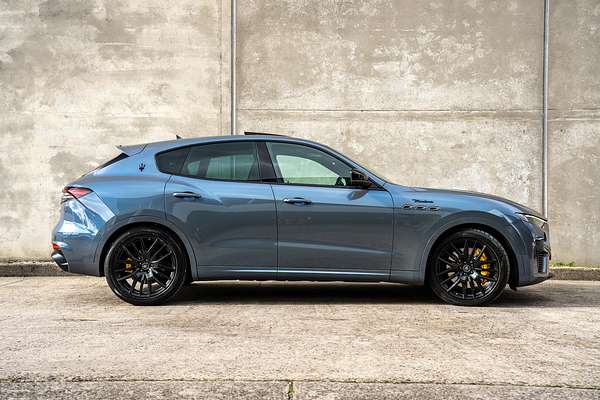 2022 Maserati Levante Modena M161