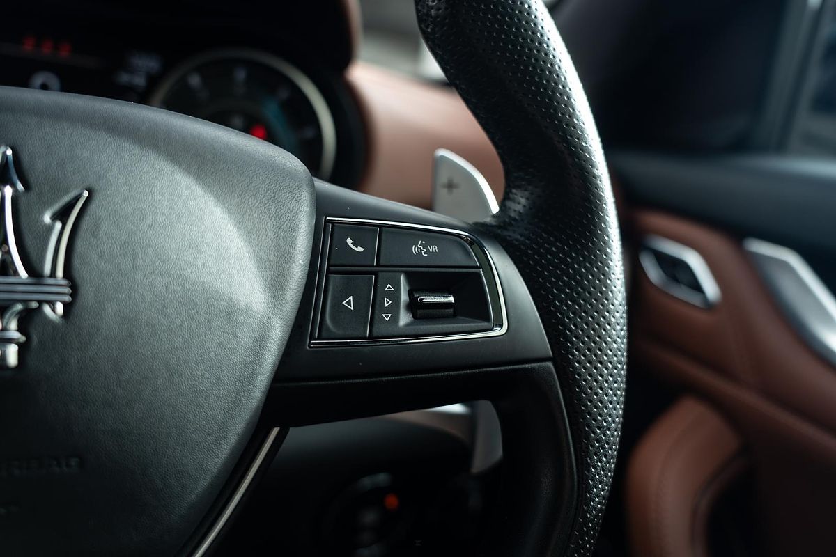 2022 Maserati Levante Modena M161