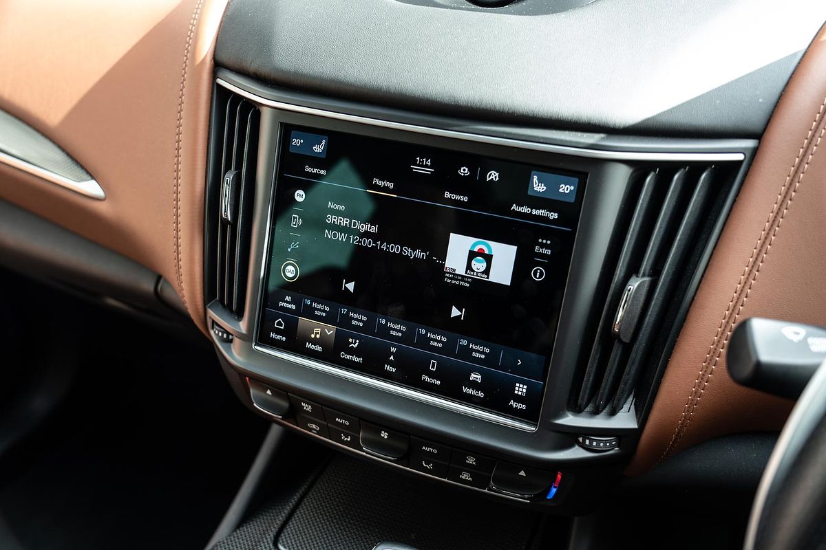 2022 Maserati Levante Modena M161
