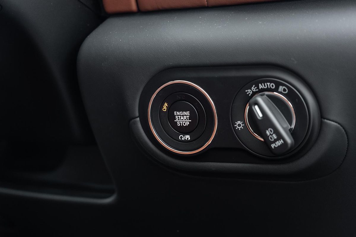 2022 Maserati Levante Modena M161